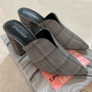 New! Jeffreycambell heels